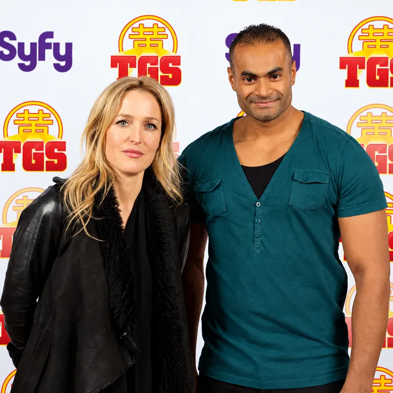 Germain avec Gillian Anderson