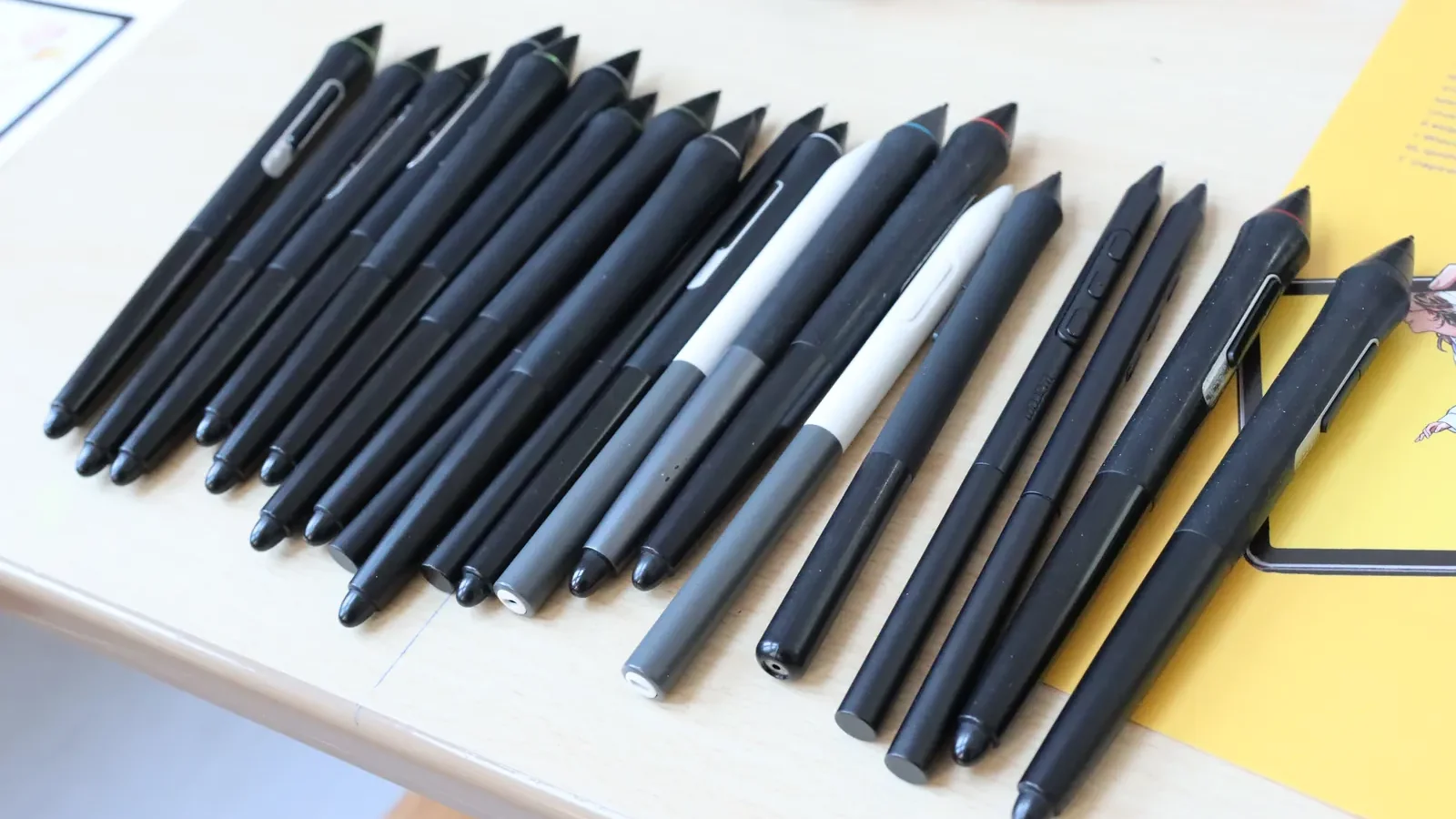 Les stylets prêts pour l'atelier