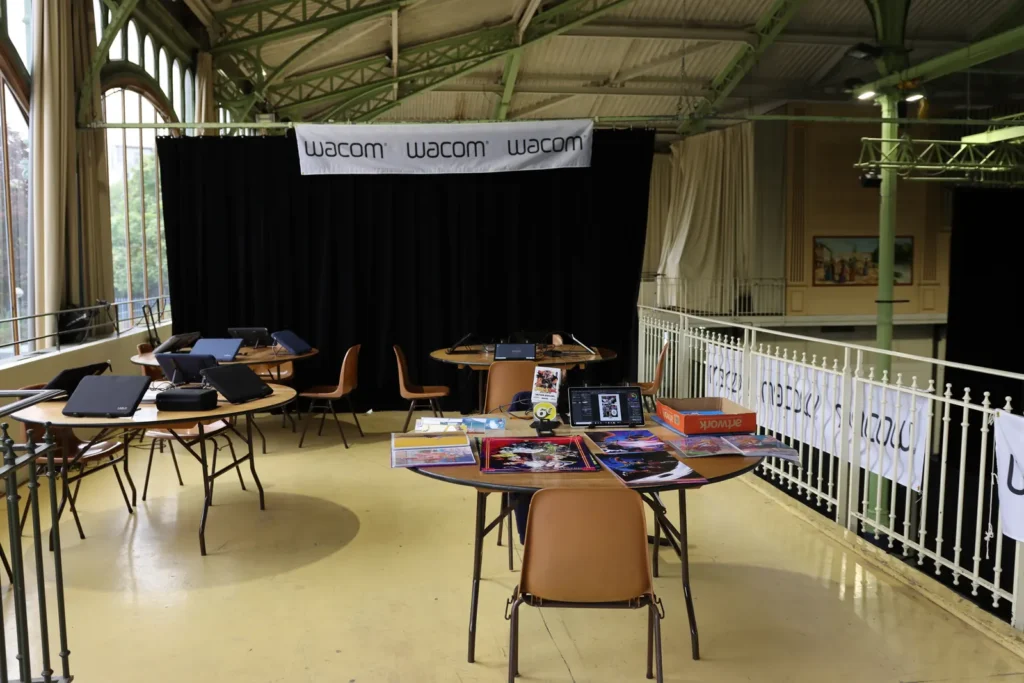 Espace atelier Wacom équipé de tablettes